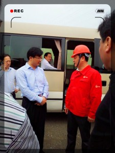 潛江市紫月路西延道路工程施工，市領導親臨現(xiàn)場視察、指導工作